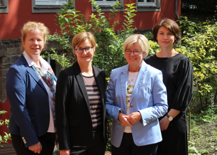 Mehr lesen zu „SOS-Kinderdörfer weltweit und GLS Bank: Vorständinnen im Austausch“